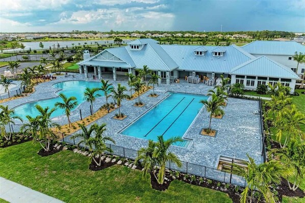 Pool - New Furnished House with Luxurious Amenity Center (Bradenton)