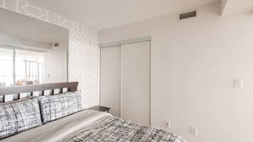 Condo | 2 quartos, cortinas blackout, ferros/tábuas de passar roupa