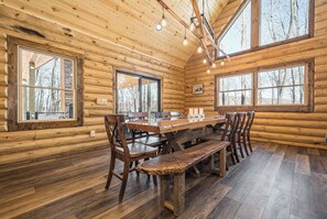 House (5 Bedrooms) | Property amenity