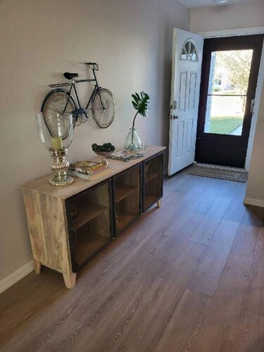 Villages home with Lanai & Golf Cart - Perfect location, golfers paradise