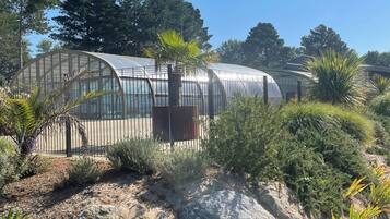 Enceinte de lâhĂ©bergement