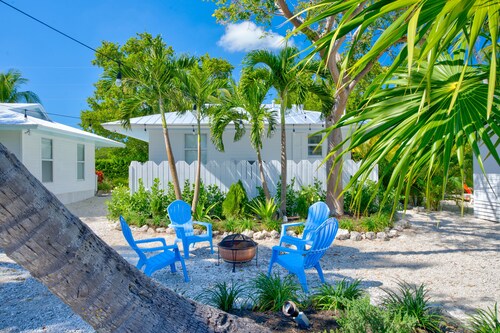 Bungalow #5 - 2 Bed/1 Bath & Pool in Islamorada