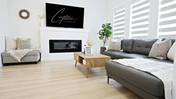 Smart TV, fireplace, offices