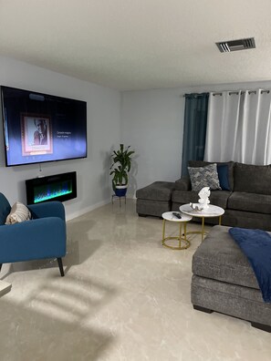 Smart-TV, Kamin