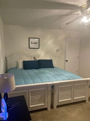 3 bedrooms, in-room safe, desk, iron/ironing board