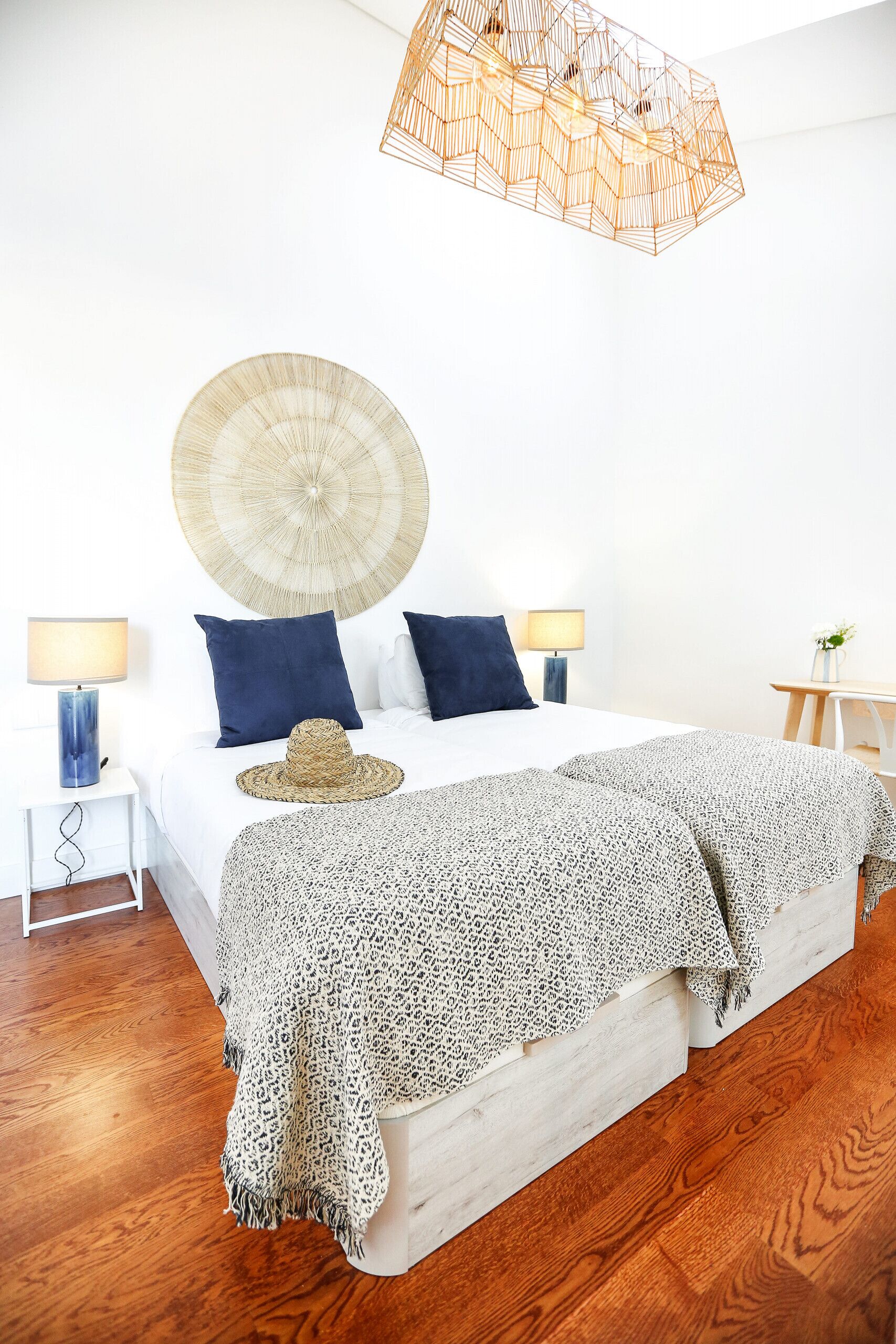 1 habitación y caja de seguridad en la habitación 