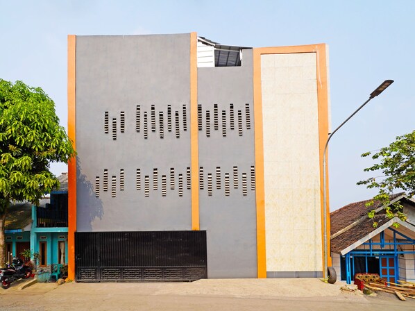 View from property - Spot On 91557 Biring Residence (Wargasaluyu)