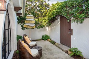 Unclassified image, 5 of 17, button - Charming Studio Hideaway in Montecito (Montecito)