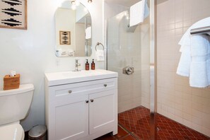 Bathroom - Charming Studio Hideaway in Montecito (Montecito)