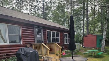 Cottage, 2 Bedrooms | Outdoor dining