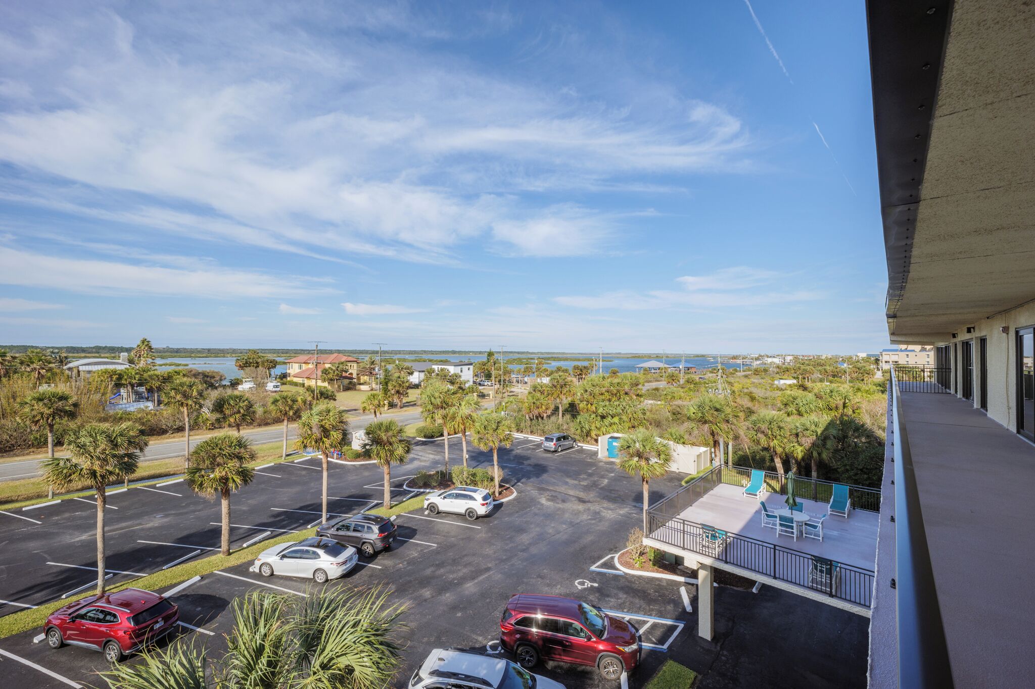 Condo (2 Bedrooms) | Property amenity