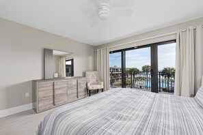 Condo (2 Bedrooms) | Property amenity
