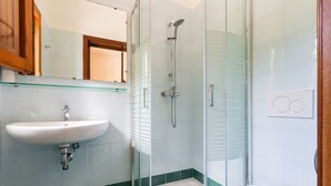 Apartemen | Kamar mandi