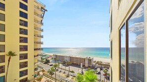 Exterior - Dream by the Sea 806-Gulf Views-Sleeps 3 (Panama City Beach)