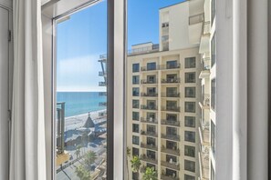 Interior - "Aqua Vista" #1232 1 Bedroom Sleeps 4 Gulf View (Panama City Beach)