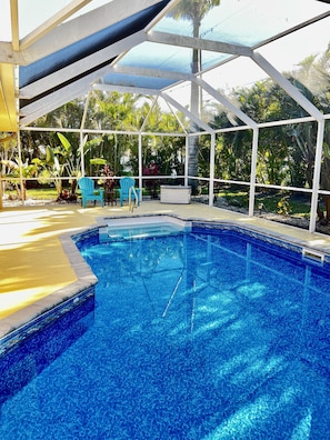 Beheizter Pool