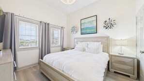 3 bedrooms, free WiFi, bed sheets, wheelchair access