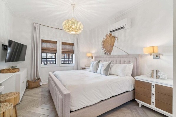 Free WiFi, bed sheets, wheelchair access