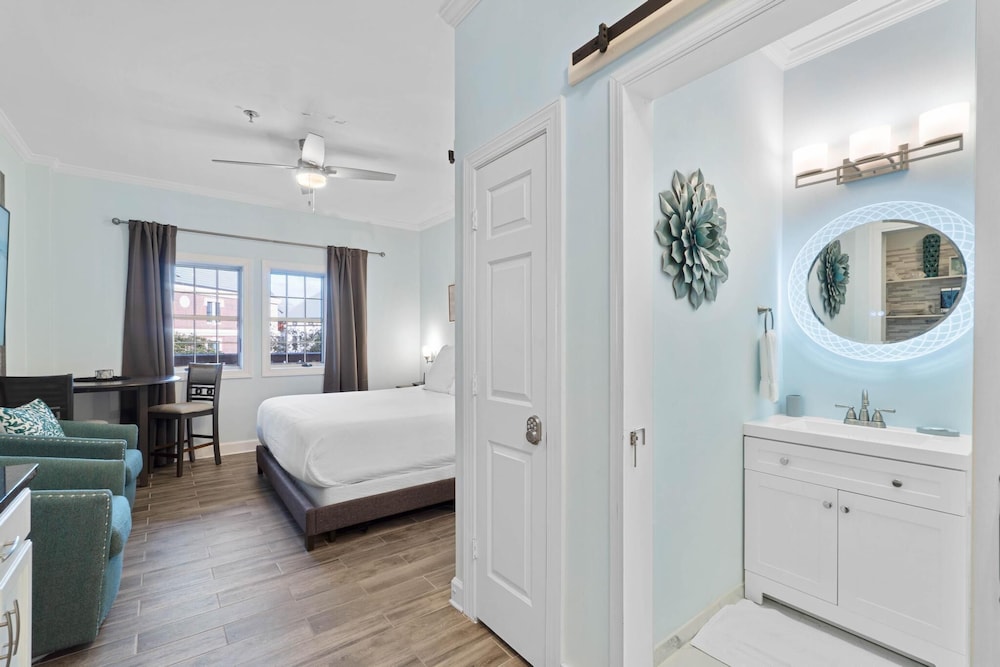 "Sienna's Playhouse 30A" 223 Studio Sleeps 2 Panama City Beach Vrbo