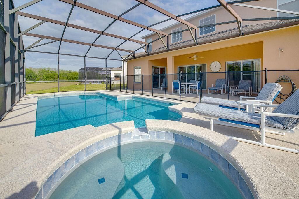 Et oppvarmet basseng