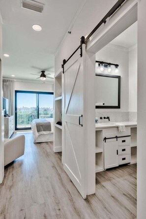 Wifi gratis, ropa de cama y acceso para silla de ruedas 