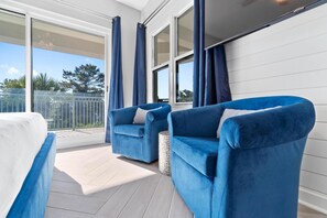 Bügeleisen/Bügelbrett, kostenloses WLAN, Bettwäsche