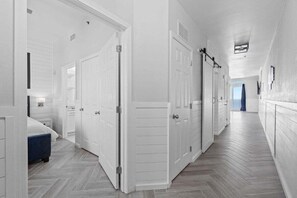 2 habitaciones, wifi gratis, ropa de cama y acceso para silla de ruedas 