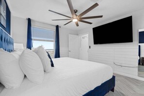 1 bedroom, free WiFi, bed sheets, wheelchair access - Queen of Tides 1907-Gulf Views-Sleeps 5 (Panama City Beach)