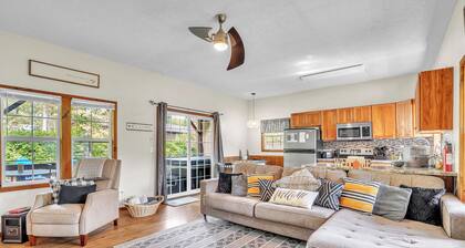 The Retreat at Rockridge ( HotTub )