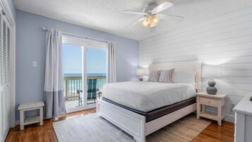 2 slaapkamers, een strijkplank/strijkijzer, gratis wifi, beddengoed