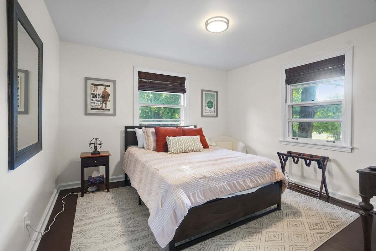 2 bedrooms, free WiFi, bed sheets