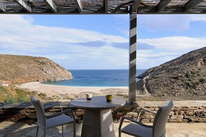 Outdoor dining - Luxury Andros Suites | Honeymoon Suite with Amazing Sea Views | Zorkos (Andros)