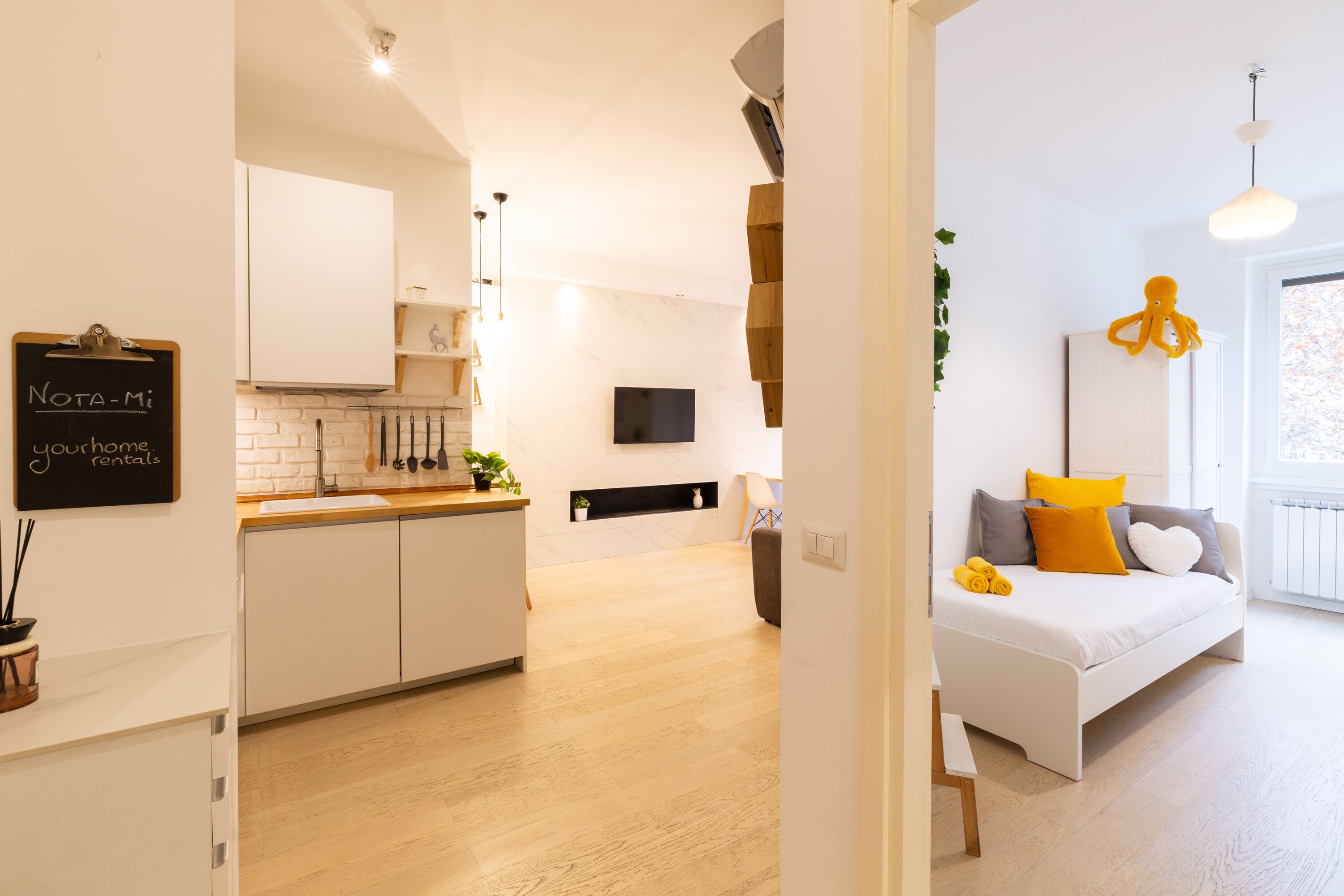 Apartamento conforto | 2 quartos, individualmente mobiliados, escrivaninha