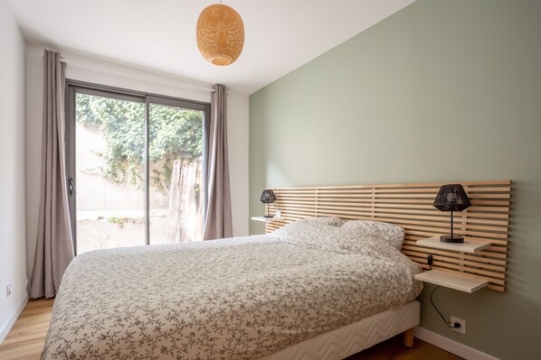 2 bedrooms, WiFi, bed sheets