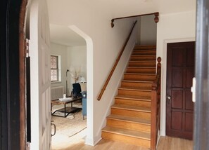 Interior - Lady Grey Cottage | Hot Tub, Fireplace, King Bed, Countryside Escape (Conestoga)