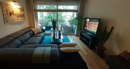 Very nice apartment downtown, Parc Olympe de Gouges (with garage)