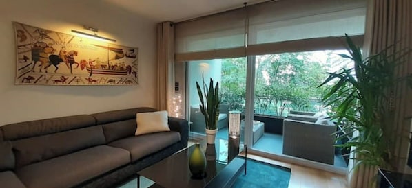 Living area - Very nice apartment downtown, Parc Olympe de Gouges ( with garage) (Annemasse)