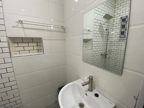 Uklassifisert bilde, 3 av 67, knapp