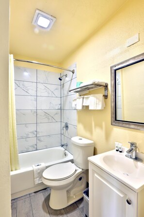 Towels, soap, shampoo, toilet paper