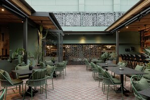 Terrace/patio - Origen 438 Luxury Boutique Hotel (Guadalajara)