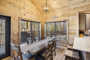 Cabaña, 3 habitaciones | Restaurantes