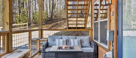 Cabin, 3 Bedrooms | Property grounds