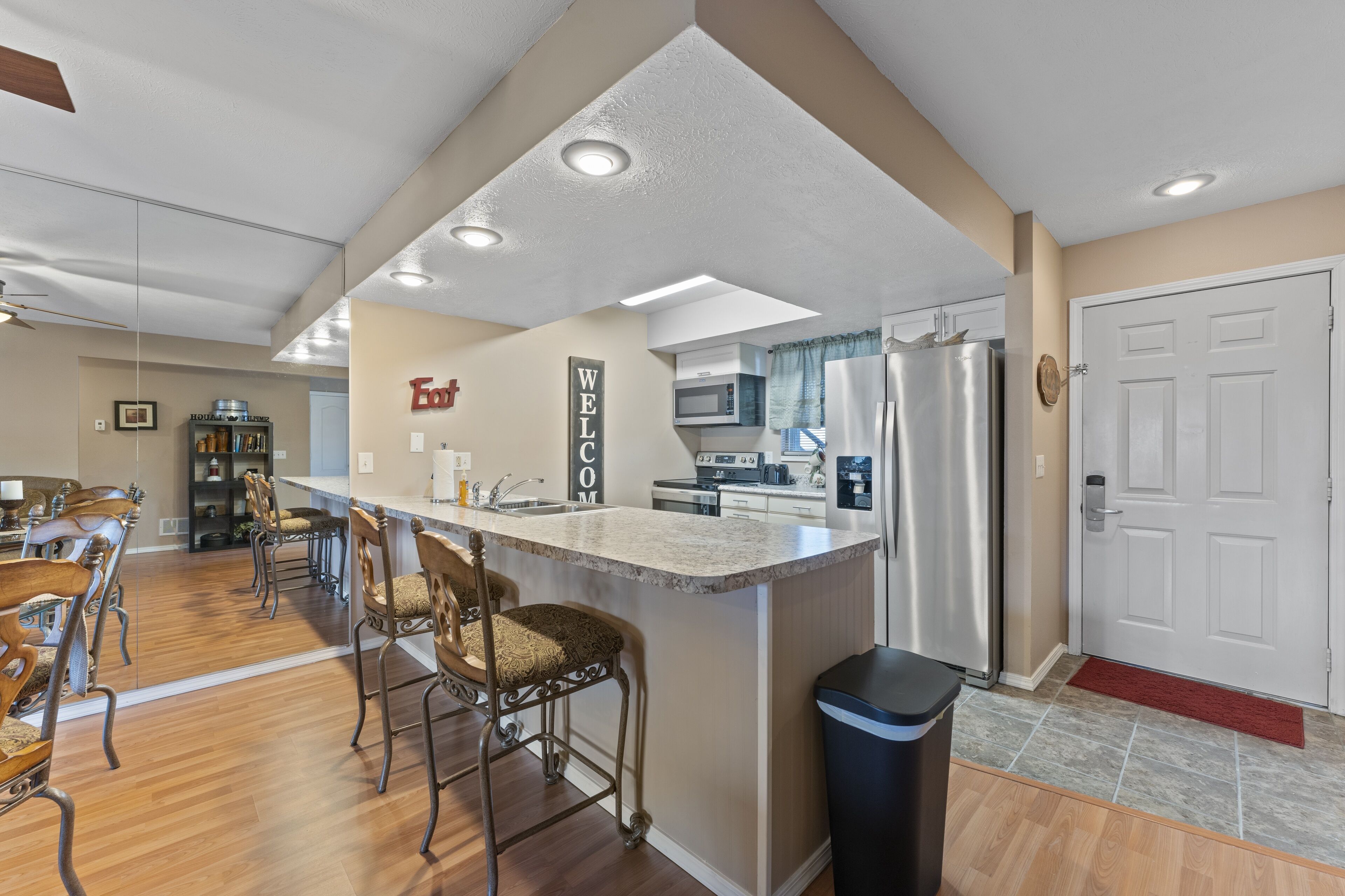 Condo, 2 Bedrooms | Private kitchen