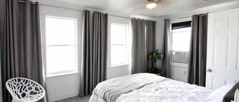 3 chambres, fer et planche Ă repasser, Wi-Fi, literie fournie