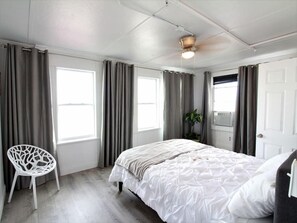 3 Schlafzimmer, Bügeleisen/Bügelbrett, WLAN, Bettwäsche