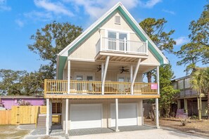 Exterior - Sandys Beach House by Tybee Vacation Rentals (Tybee Island)
