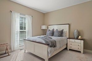 5 bedrooms, iron/ironing board, free WiFi, bed sheets