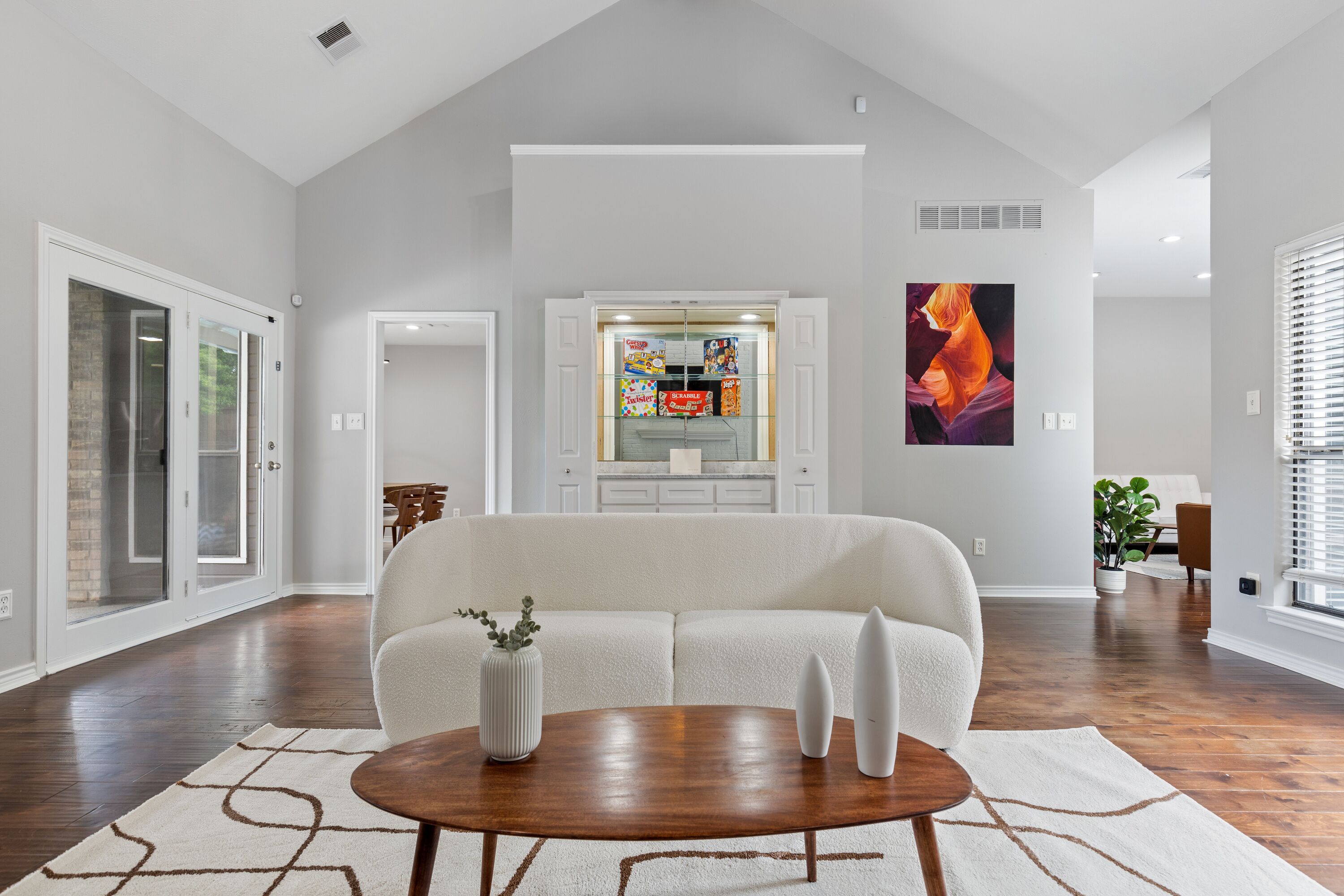 Dreamy Luxury Oasis Pool Retreat ~ Family & Executive