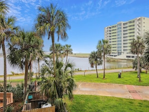 Condo (1 Bedroom) | Property amenity