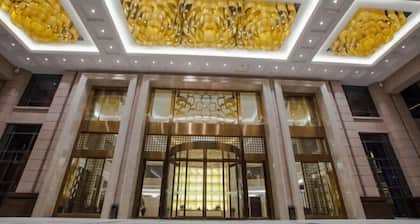 Justin Hotel
